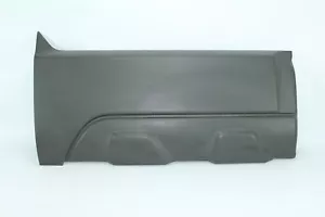 Revestimiento moldura exterior puerta trasera pasajero Chevy Avalanche 2002-03-06 - Imagen 1 de 2