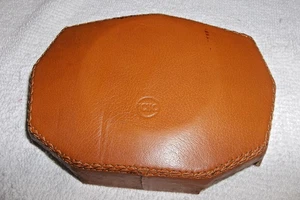 Vintage RAID Steering Wheel LEATHER HORN BUTTON COVER 4 Spoke - Foto 1 di 9