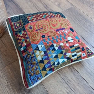 Cuscino da lancio vintage ricamato punto ago artigianato artistico Gustav Klimt 14" - Foto 1 di 6