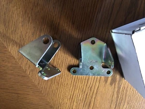 Chev Small Block Solid Engine Mounts ,Tall Narrow Type 283,305 ,307,327,350 400 - Picture 1 of 4