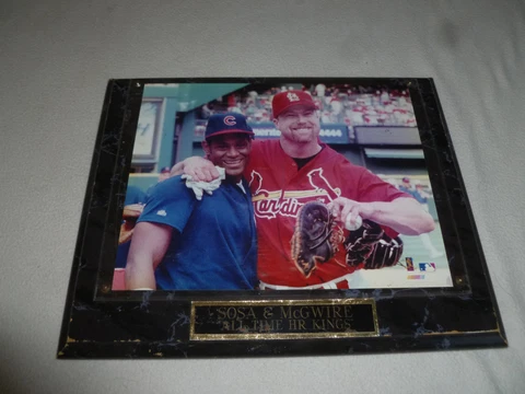 SAMMY SOSA & MARK MCGWIRE BASEBALL PLAQUE CARDINALS CHICAGO CUBS HR RECORD Cover