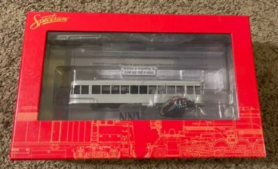HO Bachmann Spectrum 84601 Undecorated Peter Witt Electric Street Car Kit w/DCC - Image 1 of 3