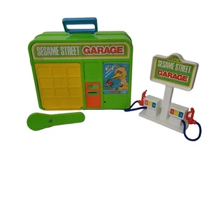 Vintage Sesame Street Garage Playset Vintage 1981 Child Guidance Incomplete - Picture 1 of 6