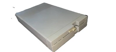 Commodore 1571 5 1/4" Floppy Disk Drive . For Parts/Untested - Image 1 of 3