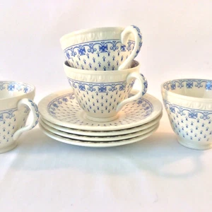 COPELAND SPODE SPODES ERMINE BLUE SET 4 COFFEE TEACUP CUPS SAUCERS HUGS&KISSES - Picture 1 of 12