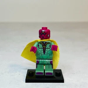 LEGO Marvel Super Heroes Vision Minifigure w/ Yellow Spot - 76067, 76103 - Sh303 - Picture 1 of 4