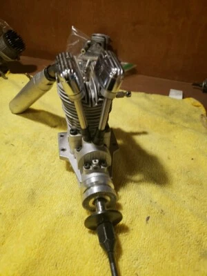 Saito Engine - Saito FA-150 four stroke  - Clean! - Image 1 of 4