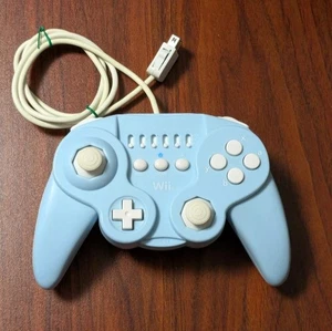 Nintendo Wii VERY RARE Sky Blue Hori Classic Wired Turbo Controller From japan - Picture 1 of 24