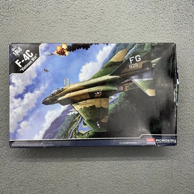 Academy 12294 USAF F-4C Phantom II 'Guerra de Vietnam' Escala 1/48 Kit Modelo Plástico Foto 1 de 4