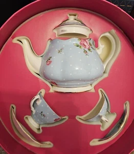 Royal Albert Polka Blue Vintage Tea for Two 5 piece Boxed Set POLBLU25815 - Picture 1 of 5
