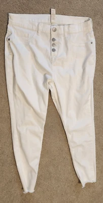 JUSTICE white high rise Jegging jeans raw hem Girls Size 22 plus (31"x25 1/2") - Image 1 of 4