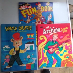 Three older coloring books, partially used, Archie, Sav-A-Lot, Simple Objects - Imagen 1 de 18