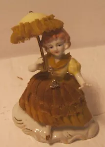 60er Jahre Mini Porzellan Dame Figur mit Sonnenschirm SPITZE AKZENTE Top Zustand!! - Bild 1 von 5