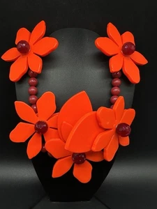 Kate Spade NY Orange Lily Lovely Lilies Statement Necklace 26” - Picture 1 of 10