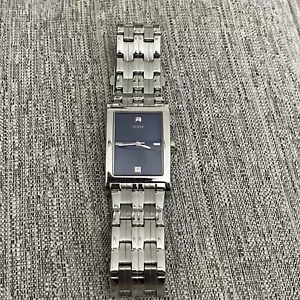 Reloj GUESS STEEL 29mm Cuarzo Esfera Azul Todo Acero Inoxidable Probado Funciona Bien - Imagen 1 de 11