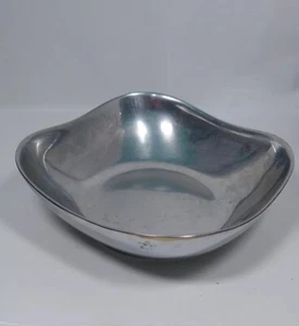 Wilton Armatale Pewter RWP Boston Serving Bowl 9" square Mt Joy PA USA Hot Cold - Picture 1 of 14