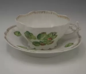 RUDOLSTADT PORCELAIN BYER BLOCK TEACUP AND SAUCER QUATREFOIL HAZELNUT ANTIQUE - Picture 1 of 7