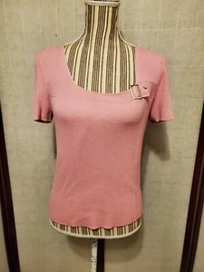 Requirements Pink Ribbed Short Sleeve Blouse With Buckle Women's Size Large - Picture 1 of 4