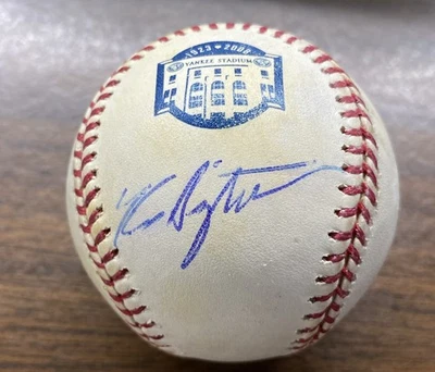 RARE Mets Expos Orioles Ken Singleton Autographed Baseball YANKEE STADIUM BALL - Image 1 of 3