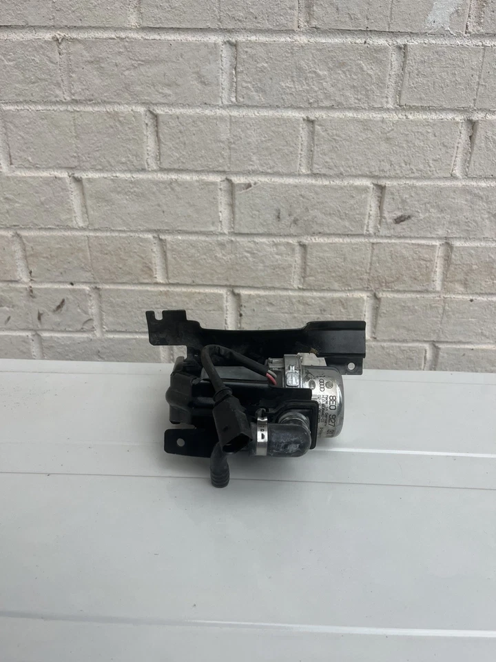 2004-2007 年大众途锐原始设备制造商制动真空泵 04 05 06 07 — 第 1/2 张图片