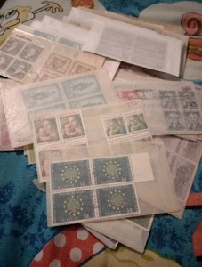 OVER 1OO WORLDWIDE ,US AND BLOCKS IN GLASSINES ,BOTH MINT USED MANY MINT US - Picture 1 of 13