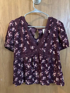 belle du jour So In Love V Neck Short Sleeve Blouse - Picture 1 of 6