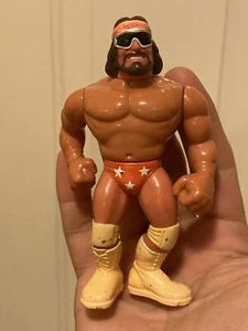 WWF Macho Man RANDY SAVAGE Hasbro Wrestling Figure WWE 1990 Series 1 - Picture 1 of 3