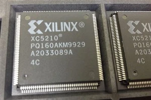Lotto di 1pz Xilinx XC5210-4PQ160C FPGA 16K Gates 1296 celle 160 pin QFP - Foto 1 di 1