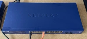 Netgear GS724T ProSafe Smart Switch 24 Port 10/100/1000 MBPS - Bild 1 von 5