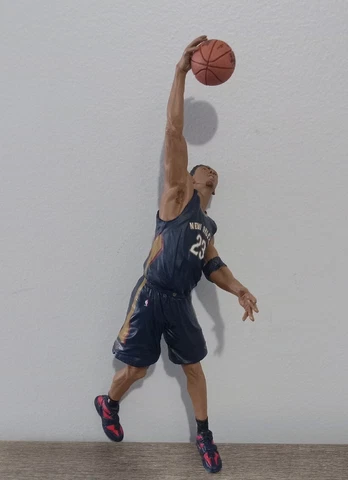 Anthony Davis New Orleans Pelicans NBA McFarlane action figure Only Series 27 Cover