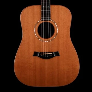 Pre-Owned 1992 Taylor 910 Brzln Rosewood Natural Acoustic Guitar With OHSC - Picture 1 of 17
