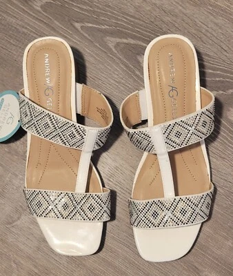 Andrew Geller Women's Henle White Memory Foam Size 9M - Image 1 of 4