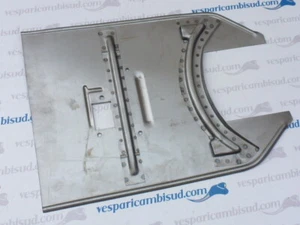PEDANA IN LAMIERA VESPA PK 50-125 / PKXL 50-125 LARGA 43 CM L.60 Vesparicambisud - Foto 1 di 2