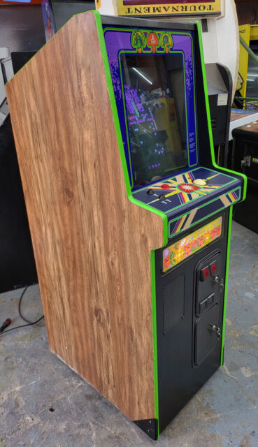 22 32 inch Coin Operated Multi Game Classic Upright Arcade Game Cabinet  Machine Wholesale Stand Up Retro Video Arcade machine