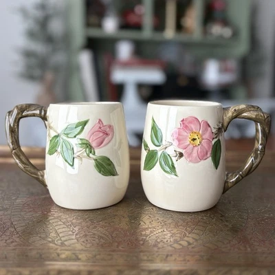 Tazas Franciscan Loza Postre Rosa (2) EE. UU. 4 1/4" Alto Excelente Foto 1 de 4