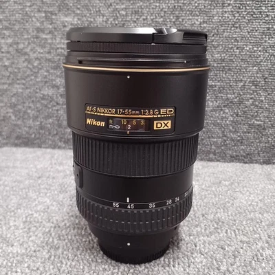 Lente zoom estándar Nikon AF-S Nikkor 17-55 mm F2,8G ED/montaje F Foto 1 de 4
