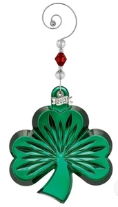 WATERFORD 2013 LEAD CRYSTAL GREEN SHAMROCK ORNAMENT WITH ENHANCER NIB - Picture 1 of 19