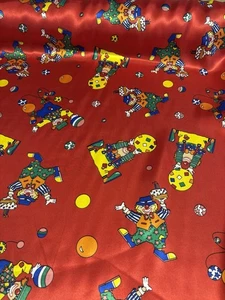 5 metri rosso festa pagliacci stampato raso fondo di magazzino tessuto moda. - Foto 1 di 5