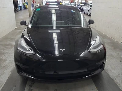 Tesla Model 3 2023 base sedán de 4 puertas Foto 1 de 4