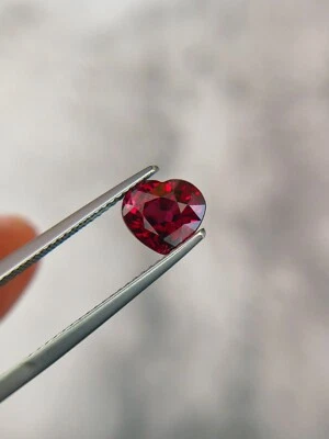 2,45 Cts 100% NATURAL MUY BONITO RODOLITO GRANATE FORMA CORAZÓN! Foto 1 de 4