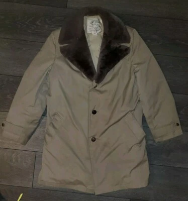 Vintage LL Bean Goose Down Coat 1970/1980s Faux Fur Collar Size 38 - Image 1 of 4