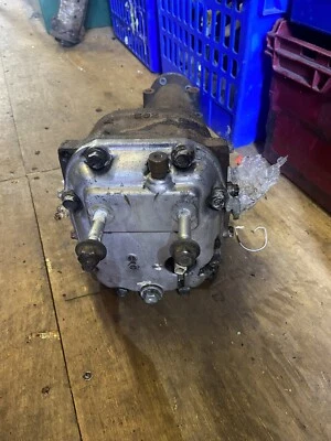 SUBARU IMPREZA WRX STI GRB HATCHBACK LSD TRASERO DIFF 3.54 R180 6 VELOCIDADES Foto 1 de 4