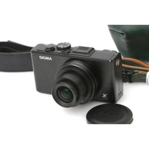Sigma DP1x 14MP Compact Digital Camera with Wide Angle Lens Excellent from Japan - Picture 1 of 5