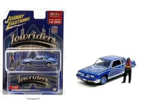 Oldsmobile Cutlass - Lowrider + Figura - 1984 - Azul - Johnny Lightning 1:64 - Imagen 1 de 6