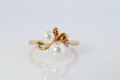 Mikimoto Ring. Vintage 18k Gold Mikimoto Pearl and Diamond Cluster. Vines Grapes - Image 1 of 4