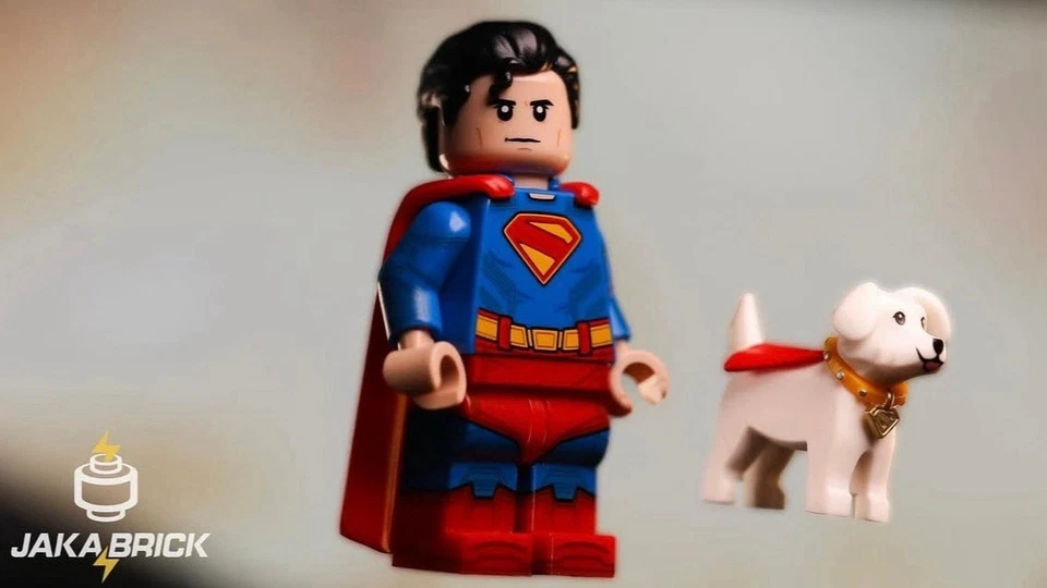LEGO DC Comics Jaka Brick Super Savior & Cheeky Canine Superman Minifigure NEW - Image 1 of 4