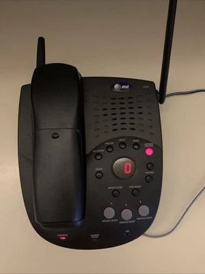 At&T Cordless Phone Answering Machine  Model Number 9353 - Image 1 of 4