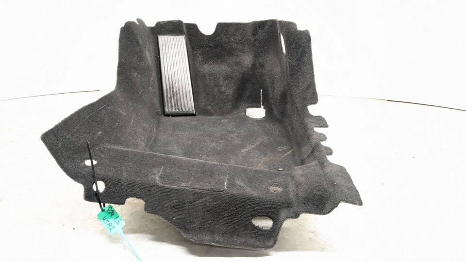 VOLVO V60 MK2 FLOOR CARPET MAT LINER FRONT RIGHT DRIVER SIDE 32347491 2023 - Image 1 of 4