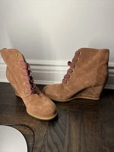 Kate Spade suede Wedge Boobies Size 10 - Picture 1 of 6