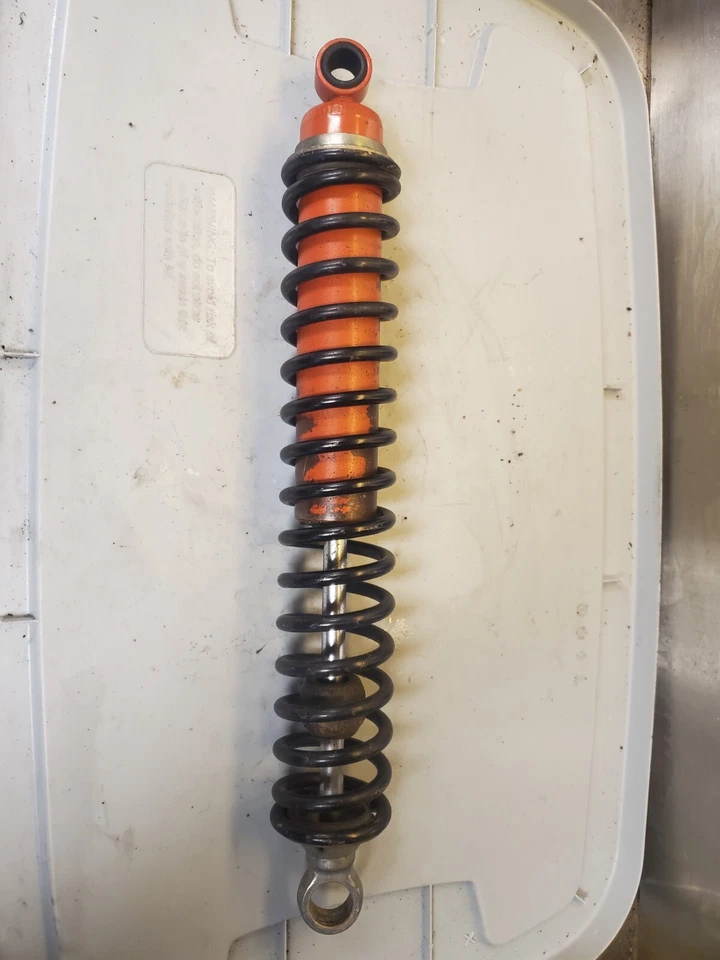 Задняя амортизирующая подвеска 1979 Honda XR500  - Изображение 1 из 1